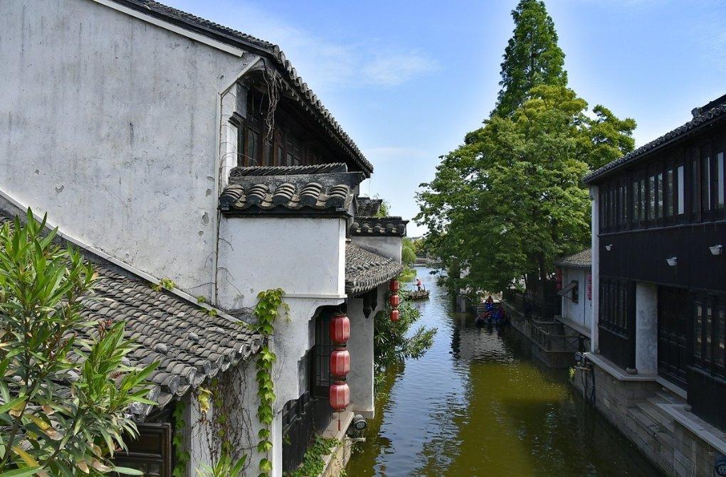 寻找遗失的手提包